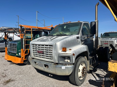 2009 GMC C7500 4x2 Cabine et châssis