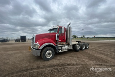 2010 Mack TD700 8x4 Tracteur Routier Couchette
