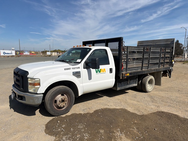 2008 Ford F-350 XL 4x2 Flatbed Truck