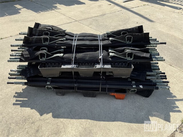 (26) Rigid Pole Folding Litters
