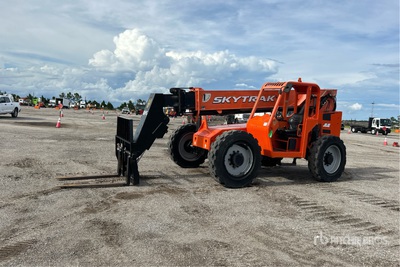 2019 SkyTrak 6042 Manipulador Telescópico
