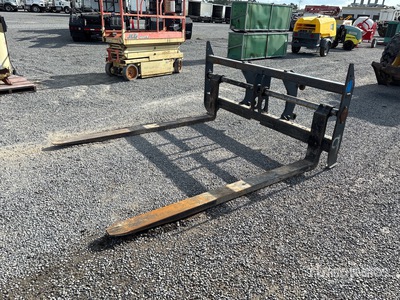 JRB Q/C Wheel Loader Forks - Fits Komatsu WA320