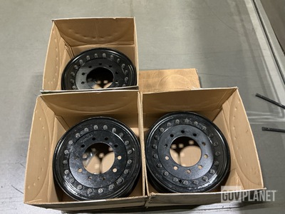 (3) Hutchinson Industries WA-1082 Wheels