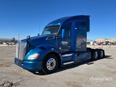2019 Kenworth T680 6x4 Tracteur routier couchette