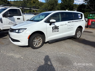 2023 Chrysler Voyager Handicapped Ramp Van Minivan