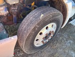 4 Underbody - Truck with 