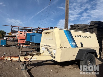 1995 Ingersoll Rand P185CWJD 185 cfm Mobile Air Compressor