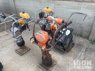 Quantity of (4) three jumping jacks and plate compactor Costipatore verticale