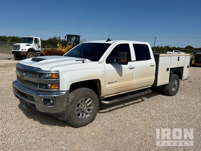 2019 Chevrolet Vehicle Light Duty 4x4 Crew Cab 2500 HD Servicewagen