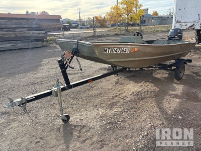 2005 Crestliner CR1448TSTS 14 ft Barco de pesca w/2006 HLT limited 1612BS Trailer