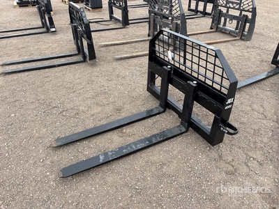 JBX 4000 48 in Skid Steer Forks (Unused)