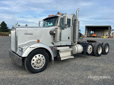 2005 Kenworth W900B 8x4 Tracteur routier
