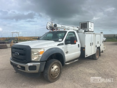 2015 Ford F-550 XL 4x2 Service Truck