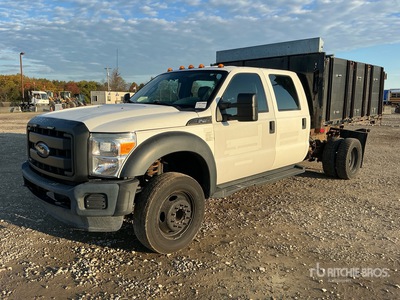 2016 Ford F-450 XL 4x2 Crew Cab Camion à benne à plateau