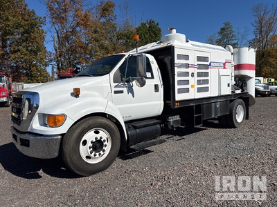 Vacmasters Vacmasters 4000 on 2009 Ford F-650 Super duty 4x2 Vacuum Tanker Truck