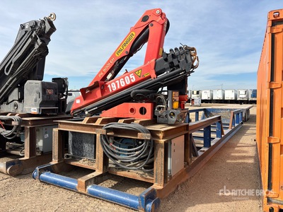 Palfinger PK9001-EH Boom Mounted 38 ft Pipe Tub Divers