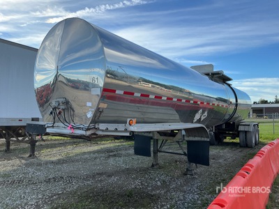 1994 Nova 7000 gal T/A Tanker Trailer