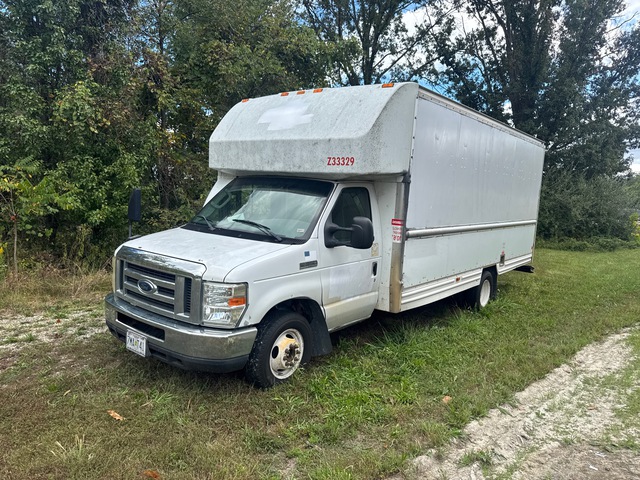 2008 Ford E-350 Van Truck