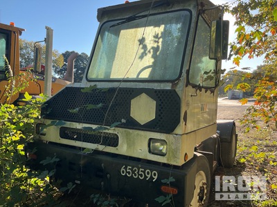2015 Capacity TJ5000 Spotter Truck (Inoperable)