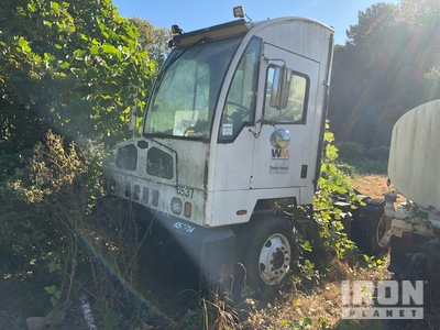 2015 Autocar ACTT42 Spotter Truck (Inoperable)