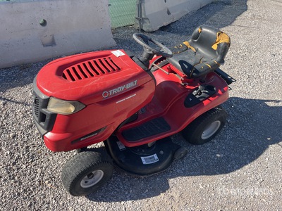 Troy-Bilt Ride-On Kosiarka do trawy (Inoperable)