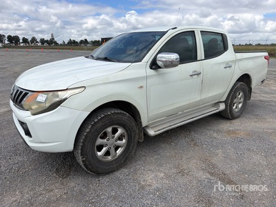 2018 Mitsubishi L200 4x4 Crew Cab Camioneta / Pickup