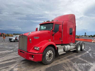 2014 Kenworth T800B 6x4 Tractocamion con Dormitorio / Cabina con cuccetta per trattore stradale