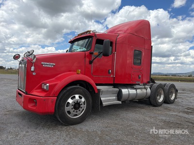 2014 Kenworth T800B 6x4 Tractocamion con Dormitorio / Cabina con cuccetta per trattore stradale