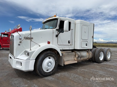 2015 Kenworth T800B 6x4 Tractocamion con Dormitorio / T/A Sleeper Truck Tractor