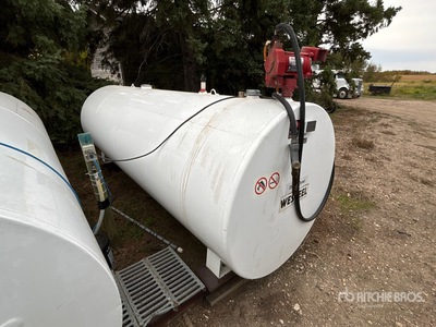 2014 Westeel 4546 L Skid Mounted Steel Diesel Réservoir de carburant