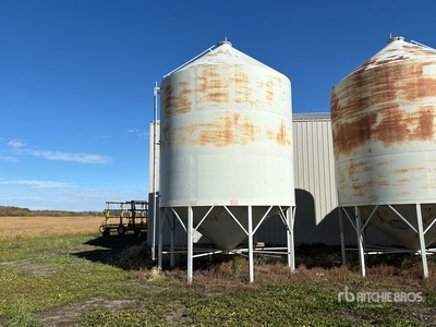 +/- 1700 bu Hopper Getreidebehälter