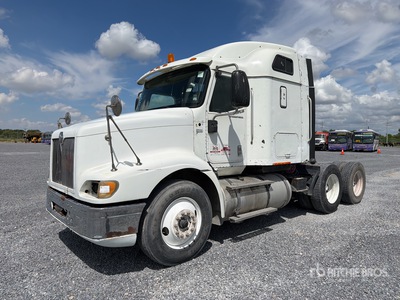 2008 International 9200i 6x4 Tractocamion con Dormitorio / T/A Sleeper Truck Tractor