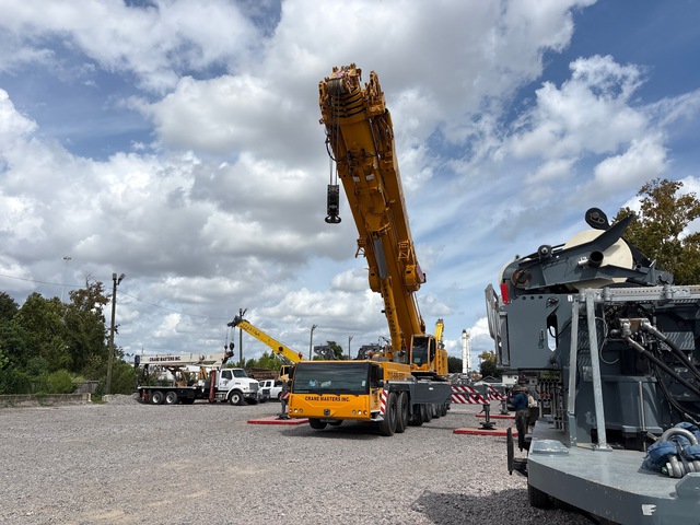 2014 Liebherr LTM1350-6 400 ton 12x8x6 Super Lift (Y-GUY) All Terrain Crane 2014 Liebherr LTM1350-6 400 ton 12x8x6 Super Lift (Y-GUY) All Terrain Crane
