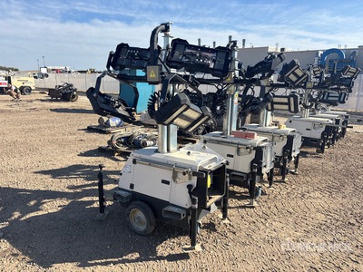 Quantity of (3) Generac PLT240-0007 2.4 kW Electric Torre faro