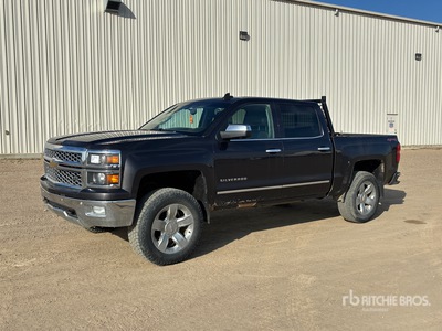2015 Chevrolet Silverado 1500 LTZ 4x4 Crew Cab Pickup