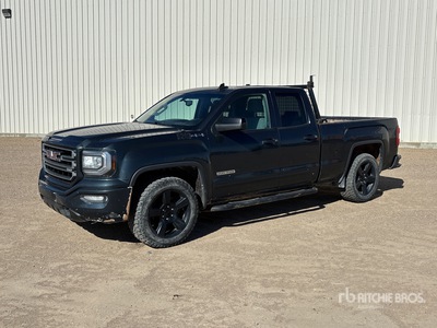 2017 GMC Sierra 1500 Elevation 4x4 Crew Cab Pickup
