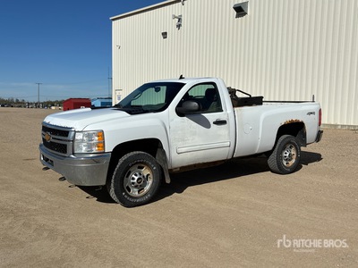 2013 Chevrolet Silverado 2500 4x4 Pickup