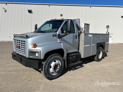 2006 GMC C6500 4x2 Service Truck