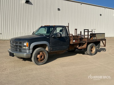 1996 Chevrolet 3500 4x2 Flatbed Truck