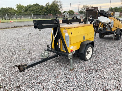 2010 Atlas Copco QLT M10 6 kVA Torre de Iluminacion / Tour d'éclairage (Inoperable)