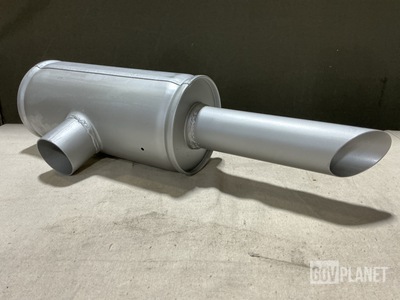 (9) Cummins 25582N Exhaust Mufflers