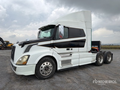 2016 Volvo VNL 64T 630 6x4 Tractocamion con Dormitorio / T/A Sleeper Truck Tractor