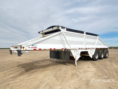 2014 Doepker 40 ft Tri/A Belly Dump Trailer