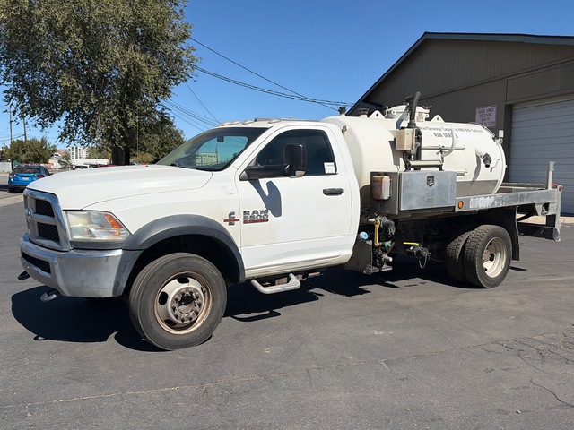 2017 Ram 5500 4x4 Portable Restroom Service Truck