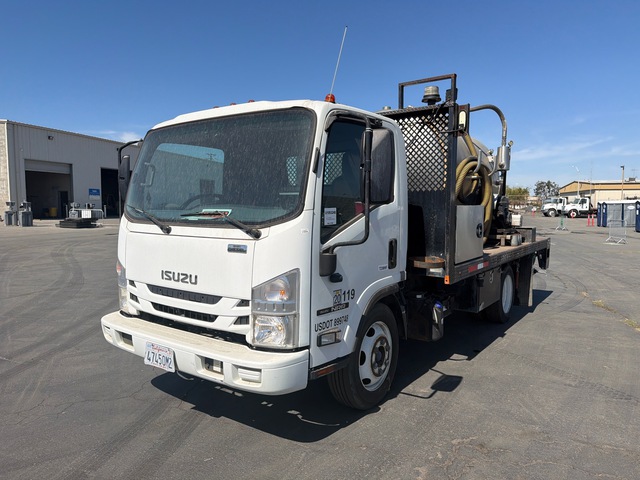 2019 Isuzu NPR 4x2 Portable Restroom Service Truck
