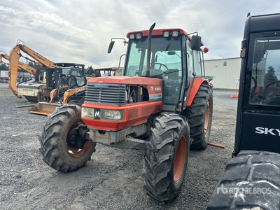 Kubota M120 4WD Tractor