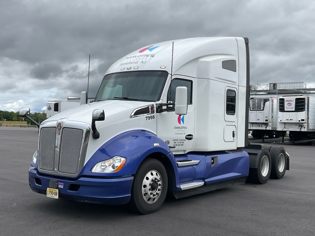 2020 Kenworth T680 6x4 T/A Sleeper Truck Tractor