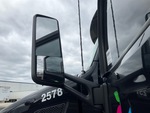Cab with Mirrors