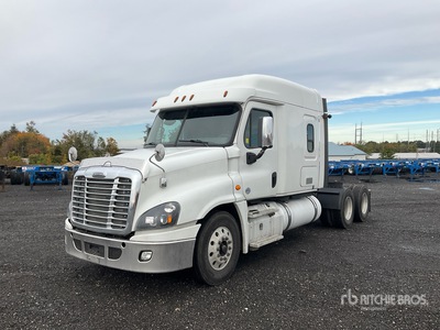 2018 Freightliner Cascadia 125 6x4 T/A Sleeper Truck Tractor