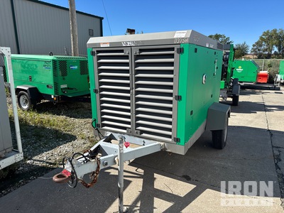 2018 Sullivan D375PHJD4 375 cfm Mobile Air Compressor